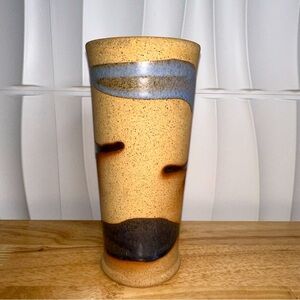 Alfadom Pottery Vase Excellent Condition